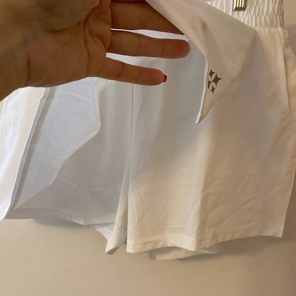 JoFit White Faux Wrap Active/Tennis/Golf Shorts - Picture 3 of 8